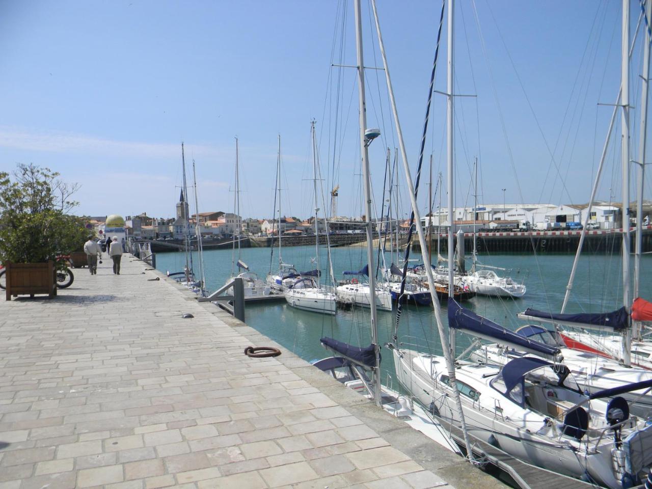 Hotel Sables D'O Et Son Restaurant Le 16 Bis Les Sables-dʼOlonne Exterior foto